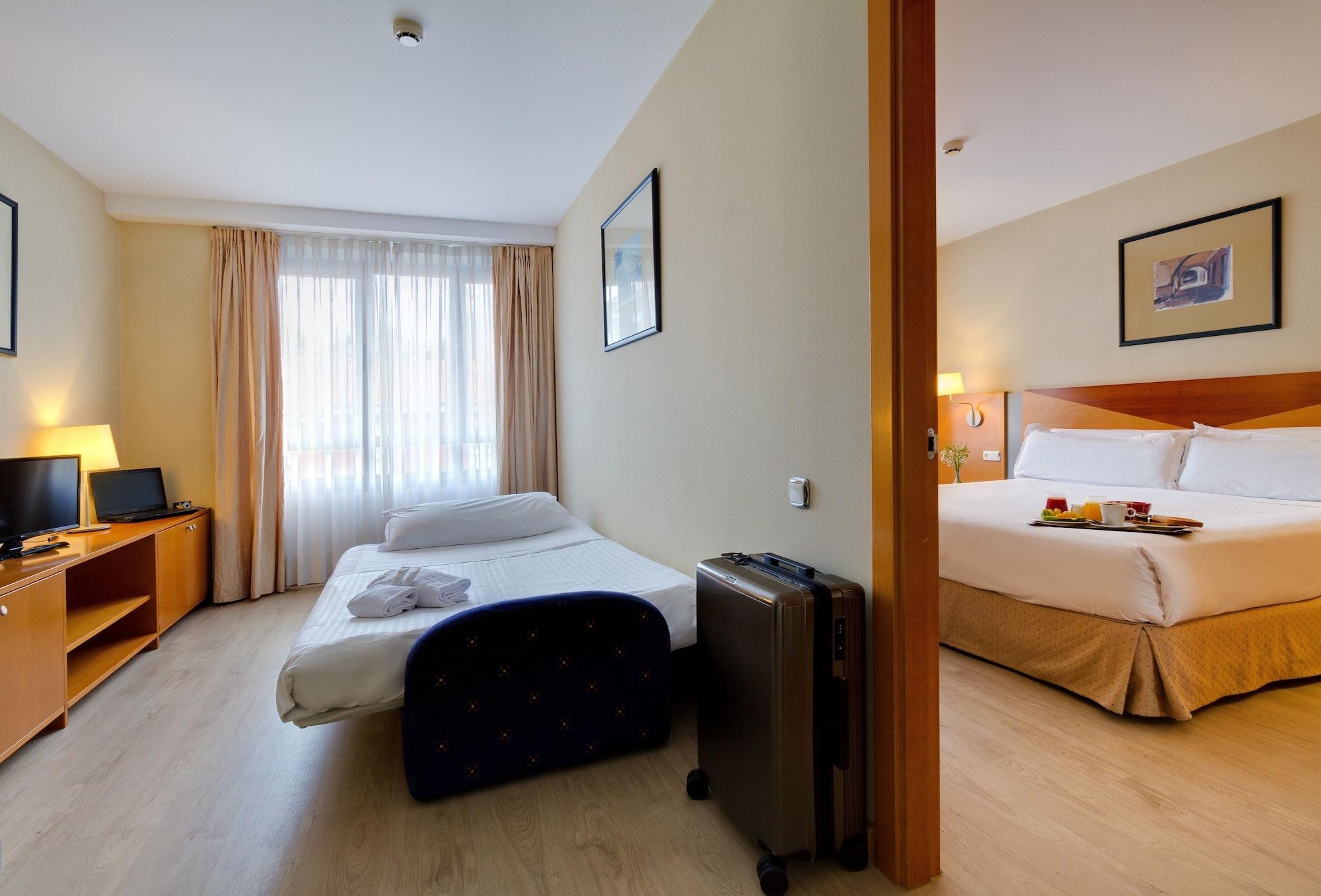 Oca Villa De Aviles Hotel Luaran gambar