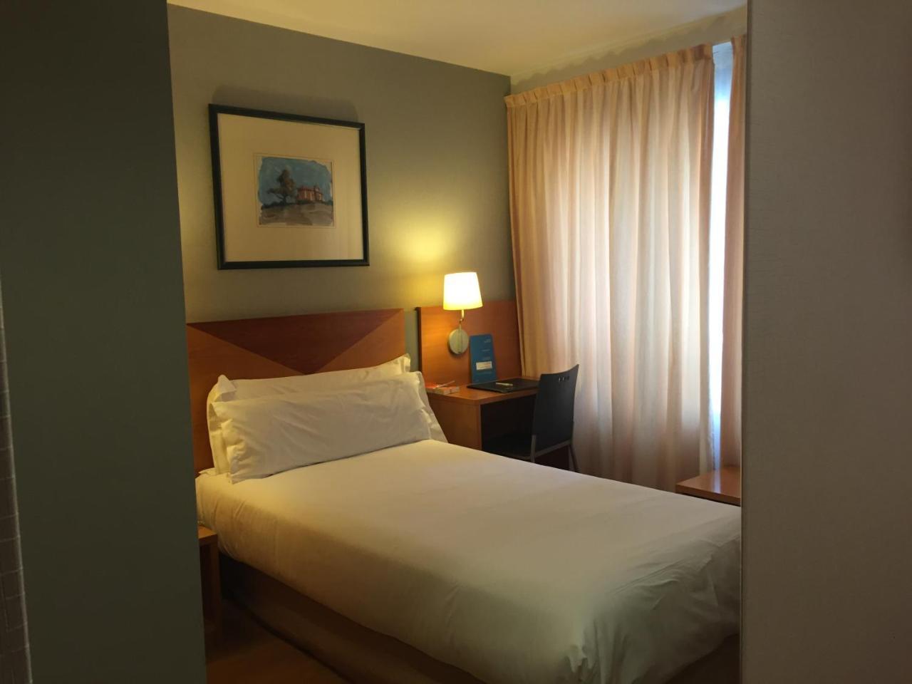 Oca Villa De Aviles Hotel Luaran gambar
